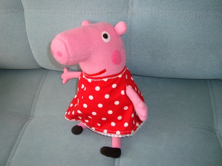 Свинка Пеппа с одеждой